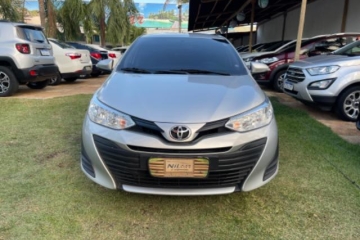 YARIS XL Live